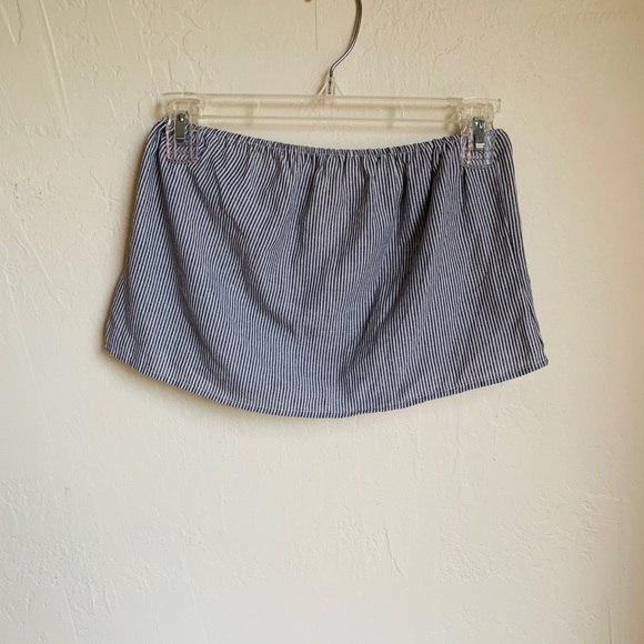 LAST CHANCE 5 for $25💗 NWOT John Galt Seersucker Strapless Crop Top💙🤍💙 - Picture 8 of 10